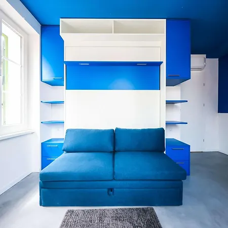 Old Micro-apartments Apartment Zadar